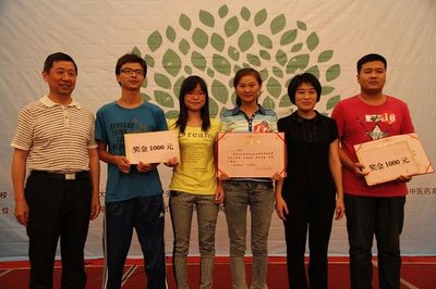 我院选手在芜湖市2013年大学生网络商务创新应用大赛中夺魁，竞赛组织工作获高度评价